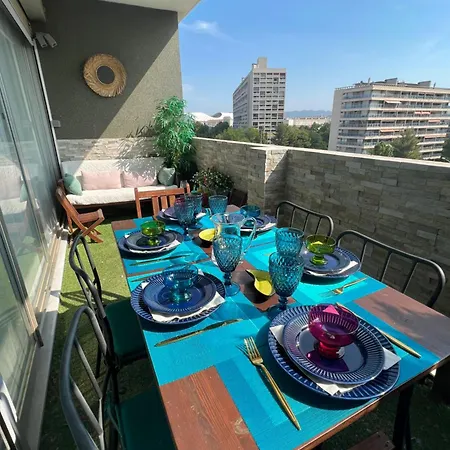 130m2 De Standing, 5min Plages Et Stade, Parking Gratuit, 5e Et Dernier Etage Avec Ascenseur, Vue Montagne Marsiglia